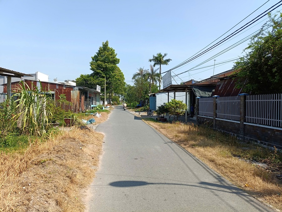 Hình ảnh đường Lý Thị Xâm, khu vực trung tâm của xã Tân Thạnh Đông Củ Chi